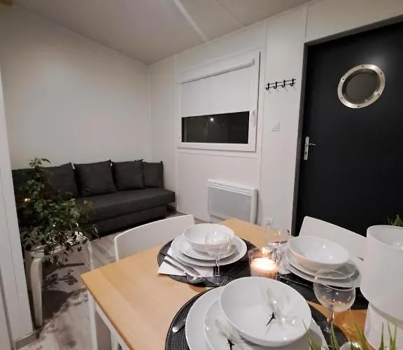 דירה House Arena *